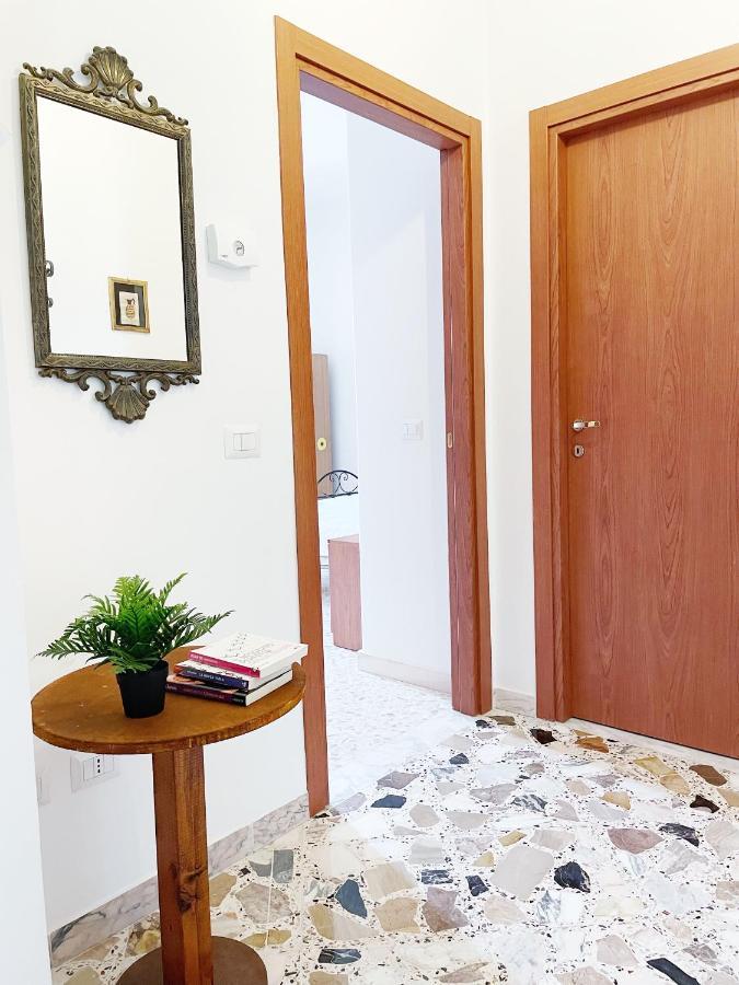 Apulia Holiday Apartment - Affitti Brevi Italia กราวีนา อิน ปูเลีย ภายนอก รูปภาพ